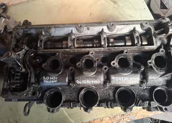 CITROEN PEUGEOT FORD 2,0 HDI głowica 9641752610 pokrywa wałki 9656823180