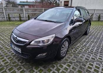 Opel Astra J 1,7 CDTI Klima