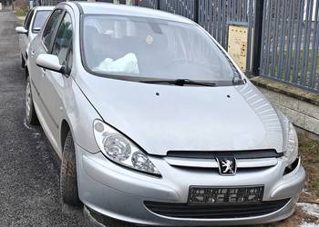 Peugeot 307 w całości na części, po kolizji