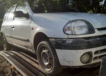 Renault Clio II 1.2 całość części.