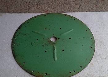 Orginalny tależ do rozsiewacza lejkowego do nawozów.