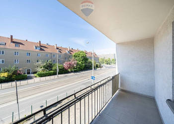 ŁADNE MIESZKANIE 3 POKOJE BALKON JEŻYCE