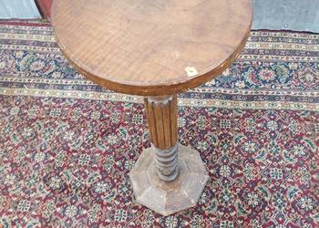 Stolik kwietnik sprzedam