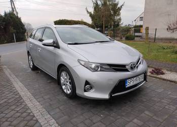 Toyota Auris kombi 1,4 D4D 90KM 2013 r. krajowa, kamera cofania