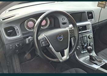 Volvo v60 D4 2012