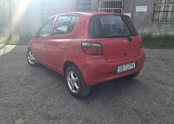 Toyota yaros 1.3 klima  5d