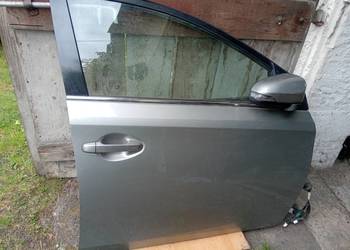 Bardzo Tanio drzwi Toyota Auris 2
