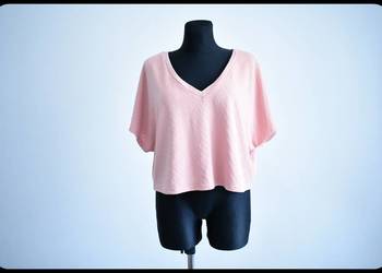 Krótka bluzka narzutka oversize luźny krój  38 - 40 - 42