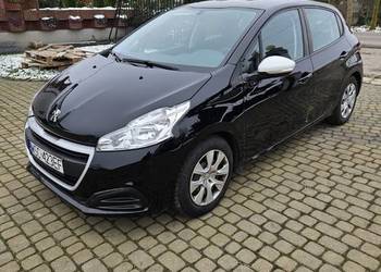 Peugeot 208 mały przebieg jak nowy
