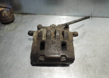 ZACISK HAMULCOWY PRAWY PRZÓD SUBARU LEGACY IV 2.5