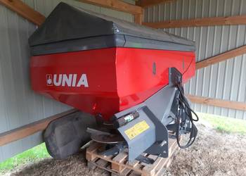 Sprzedam Rozsiewacz nawozów Unia mx1200