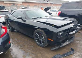 Dodge challenger 3.6 AWD 2023r