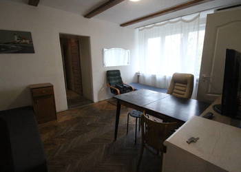 3pok, 49met, okolice Placu Jana Pawła II BALKON/PIWNICA (Wrocław)