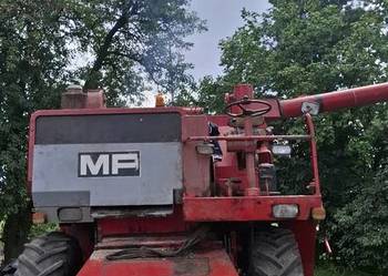 Komabajn masey ferguson 520