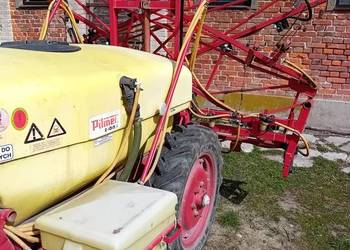 Opryskiwacz ciągany 1000 l firmy Pilmet 1015
