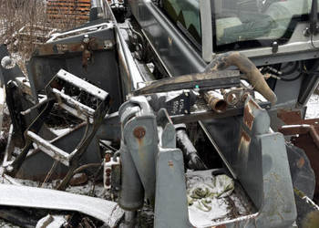 Claas Scorpion 9040 Kramer 400 Rama Poszycie Most Tylny Siłownik Zwolnica …