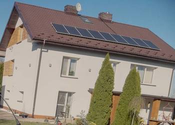 Pięć kilometrów od miasta. Piękny, wygodny, przestronny. Pięć kilometrów od miasta. Piękny, wygodny, przestronny.