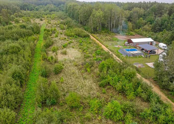 Działka budowlana 1000 m² – Zakrzów, media