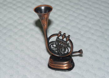 Temperówka strugaczka w kształcie waltorni