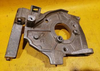 łapa wspornik pompy 1.6hdi 9654959880 Peugeot-Citroen-Ford