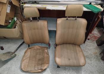 Mercedes W123 fotele dattel jodełka 2 seria