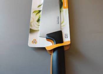 Nóż Fiskars nowy