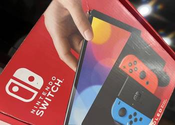 Przenośna konsola do GIER Nintendo SWITCH OLED MABIZ Skup Aut Złota telefon