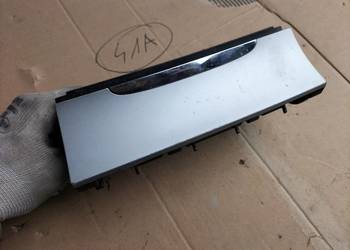 VW PASSAT B6 POPIELNICZKA GNIAZDO POPIELNICZKI ZAPALNICZKI