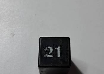 Przekaźnik kierunkowskazów 111953227D VW Golf I, Jetta I, T2, Scirocco I