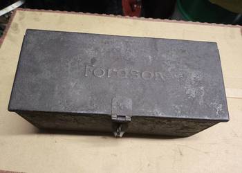 Narzędziówka skrzynka narzędziowa FORDSON traktor