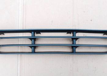 Kratka zderzaka przód środkowa VW Bora