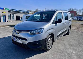Toyota Pro Ace Verso Long