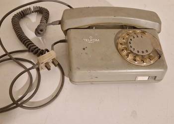 Stacjonarny telefon obrotowy Telekom RWT "Tulipan".