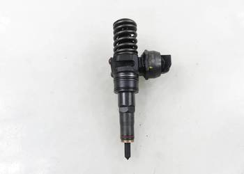 POMPOWTRYSKIWACZ VW GOLF IV PASSAT B5 1.9 TDI  038130073AJ 0414720037