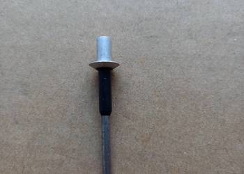 1040611/W704490-S300 Nit specjalny tylnego zderzaka