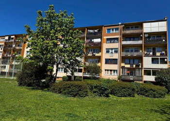 3‑pokojowe mieszkanie 53 m² po remoncie