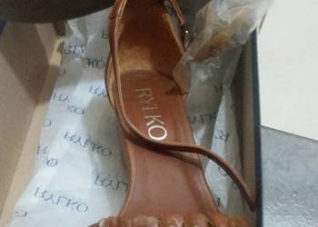 sandałki  brązowe Ryłko ze skóry licowej