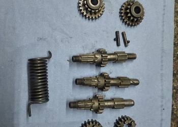 Wałek główny,  zębatka startera, półksiężyc, jawa Mustang kaczka Romet