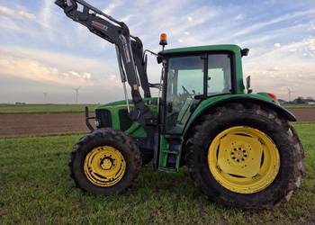 John Deere 6320 ciągnik rolniczy 2002 z ładowaczem Stoll