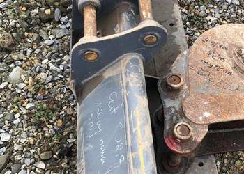 Łyżka skarpowa Strickland 120 cm CAT 302.7  + sworznie