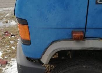 Błotnik lewy Mercedes Vario Rex 709 811 814