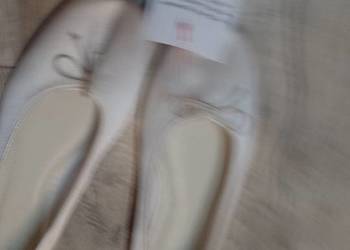 (43) ASOS Design) Ekskluzywne, białe baleriny wieczorowe z Londynu, Nowe