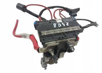 KLEMA PLUS AKUMULATORA SKRZYNKA BEZPIECZNIKÓW 240113143S Dacia Sandero III