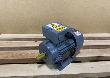 silnik elektryczny 0,37kW 2715obr. 3fazowy