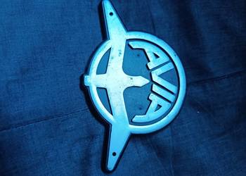 Samochód ciężarowy AVIA - emblemat, logo