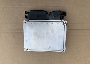 8D0907558F komputer sterownik silnika Vw passat b5