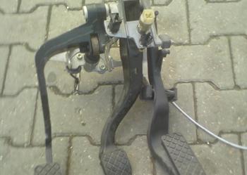 Pedały komplet Audi A4B5 1,8T