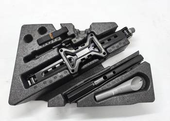 ZESTAW NAPRAWCZY KOŁA LEWAREK WKŁAD FORD GALAXY MK4 EM2B-R16G040