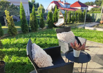 KOMFORT DOMU W MIESZKANIU – okazja, OGRÓDEK 40m, pod górami, 2 m. parkingo…