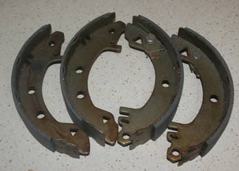 Szczęki hamulcowe kpl. tył FORD SIERRA 1.6-2.3D 08.82-02.93